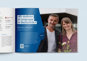 Die Doppelseite des Jahresberichts zeigt einen Kurzbericht über das Studium von zwei Studierenden.